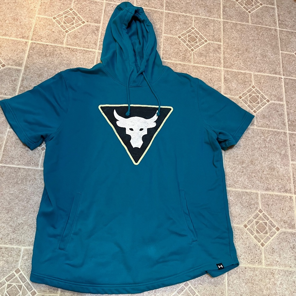Under armour short sleeve hoodie